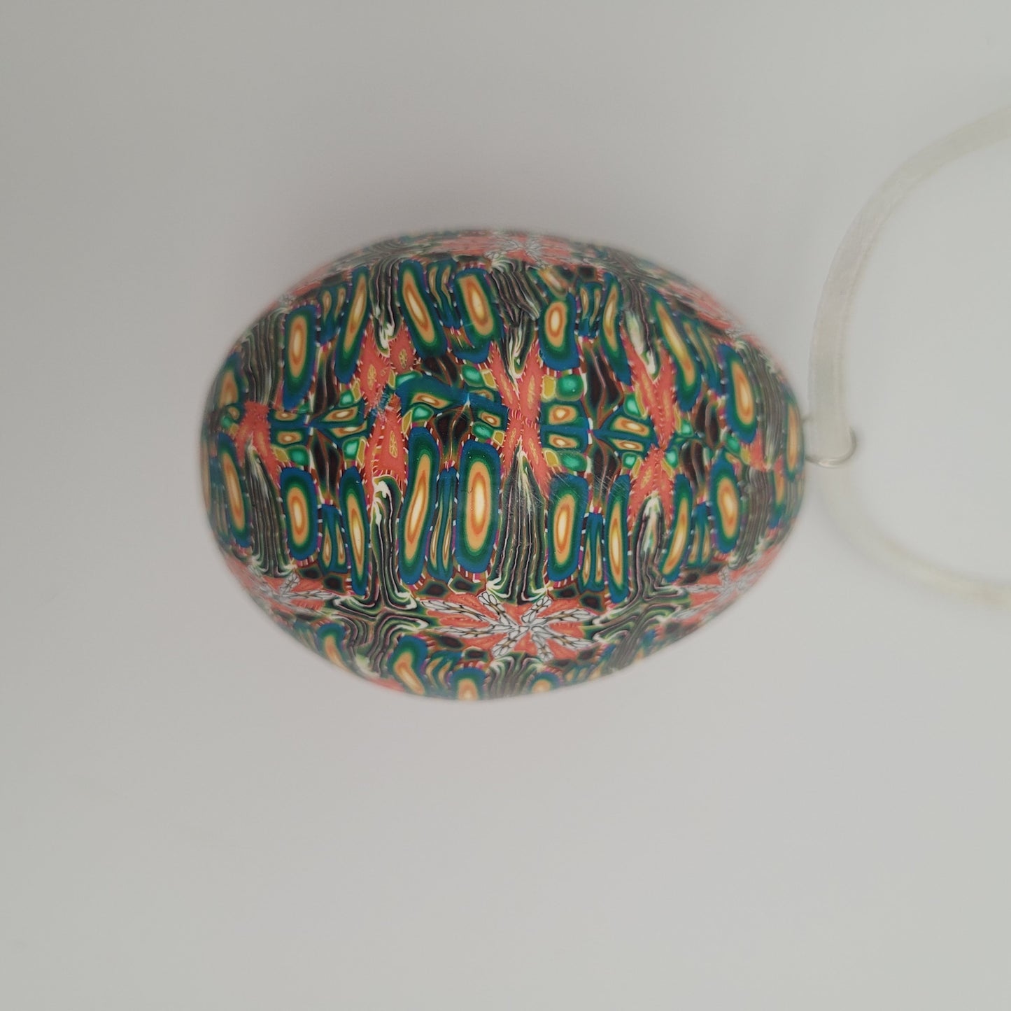 Osterei Kaleidoskop grün