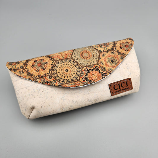 Etui